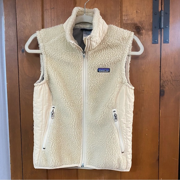 PATAGONIA Retro Pile Fleece Cream Color Vest Small - Picture 2 of 5